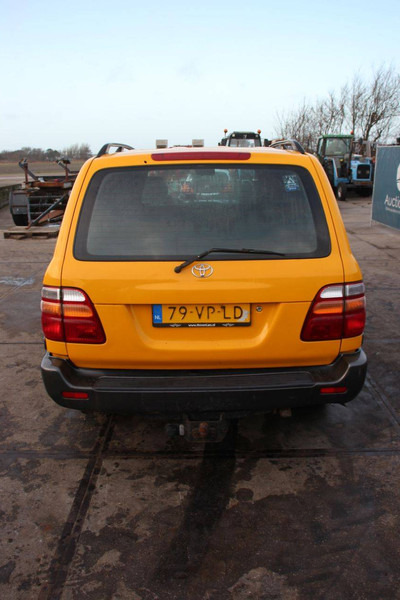 Toyota Land Cruiser 100 4.2TD AUT+SRW - SUV/ Todoterreno: foto 4 Toyota Land Cruiser 100 4.2TD AUT+SRW - SUV/ Todoterreno: foto 4