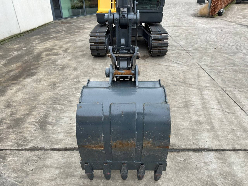 Excavadora de cadenas Volvo EC55D: foto 10