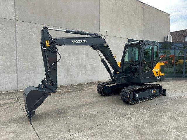 Volvo EC55D - Excavadora de cadenas: foto 1 Volvo EC55D - Excavadora de cadenas: foto 1