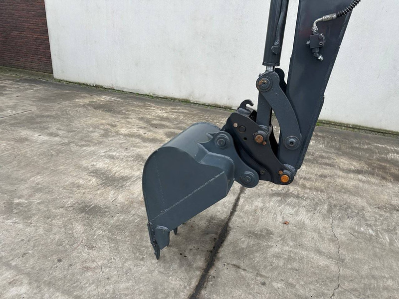 Excavadora de cadenas Volvo EC55D: foto 8