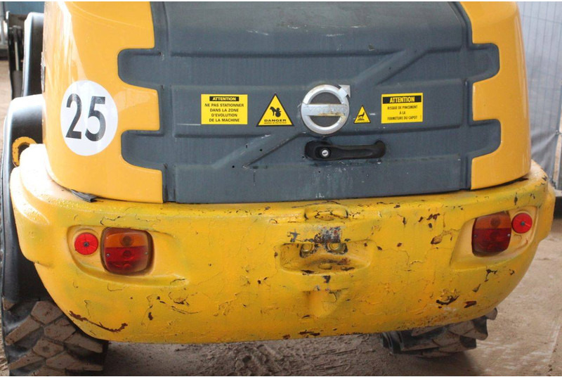 Cargadora de ruedas Volvo L25F-P: foto 15 Cargadora de ruedas Volvo L25F-P: foto 15