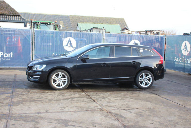 Volvo V60 D6 AWD Plug-in Hybrid - Coche: foto 1 Volvo V60 D6 AWD Plug-in Hybrid - Coche: foto 1