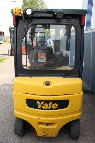 Yale ERP25VLE2145 - Carretilla elevadora eléctrica: foto 4 Yale ERP25VLE2145 - Carretilla elevadora eléctrica: foto 4