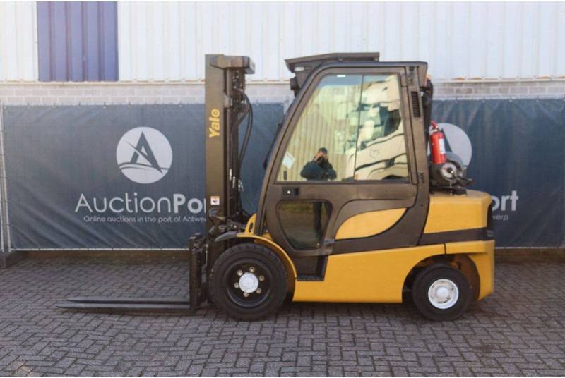 Yale GLP30VX - Carretilla elevadora de gas: foto 2 Yale GLP30VX - Carretilla elevadora de gas: foto 2