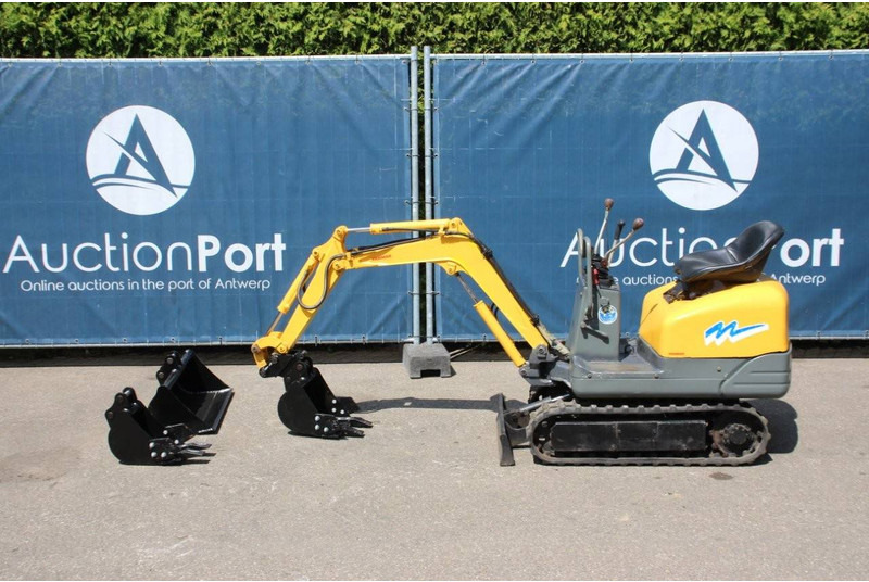 Yanmar 005 - Miniexcavadora: foto 2 Yanmar 005 - Miniexcavadora: foto 2