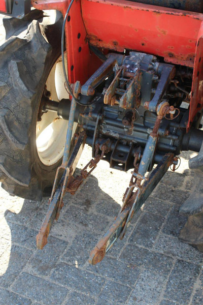 Tractor Yanmar F-6: foto 16