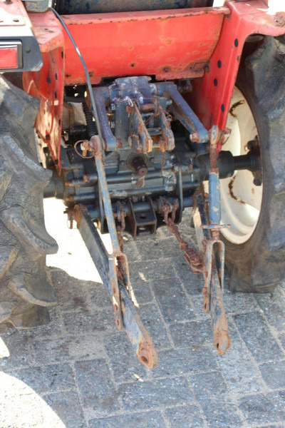 Tractor Yanmar F-6: foto 14