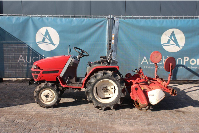 Yanmar KE-50 - Tractor: foto 2 Yanmar KE-50 - Tractor: foto 2