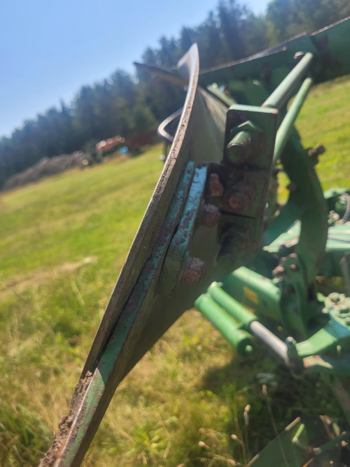 Arado AMAZONE Cayros XS V: foto 23 Arado AMAZONE Cayros XS V: foto 23