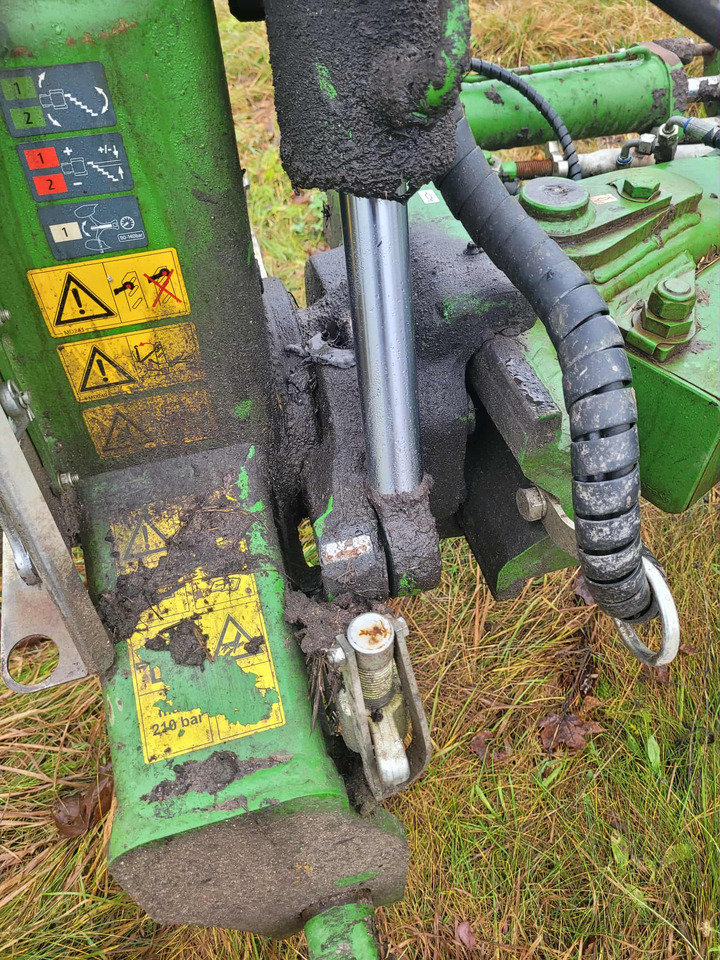 Arado AMAZONE Cayros XS V: foto 11 Arado AMAZONE Cayros XS V: foto 11