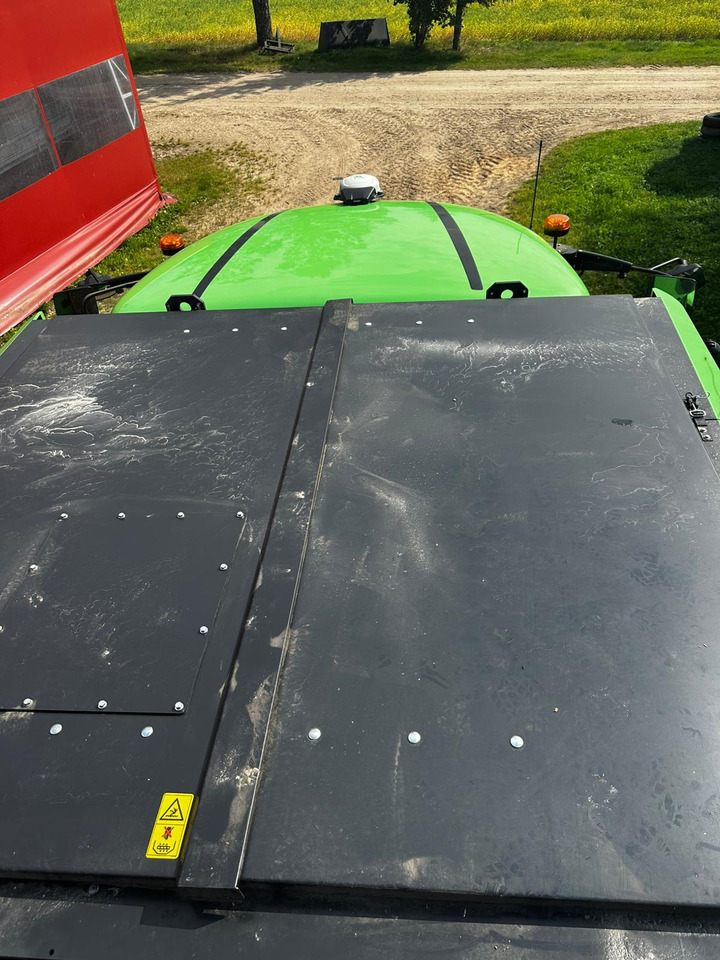 DEUTZ-FAHR C 9306 TS - Cosechadora de granos: foto 5 DEUTZ-FAHR C 9306 TS - Cosechadora de granos: foto 5