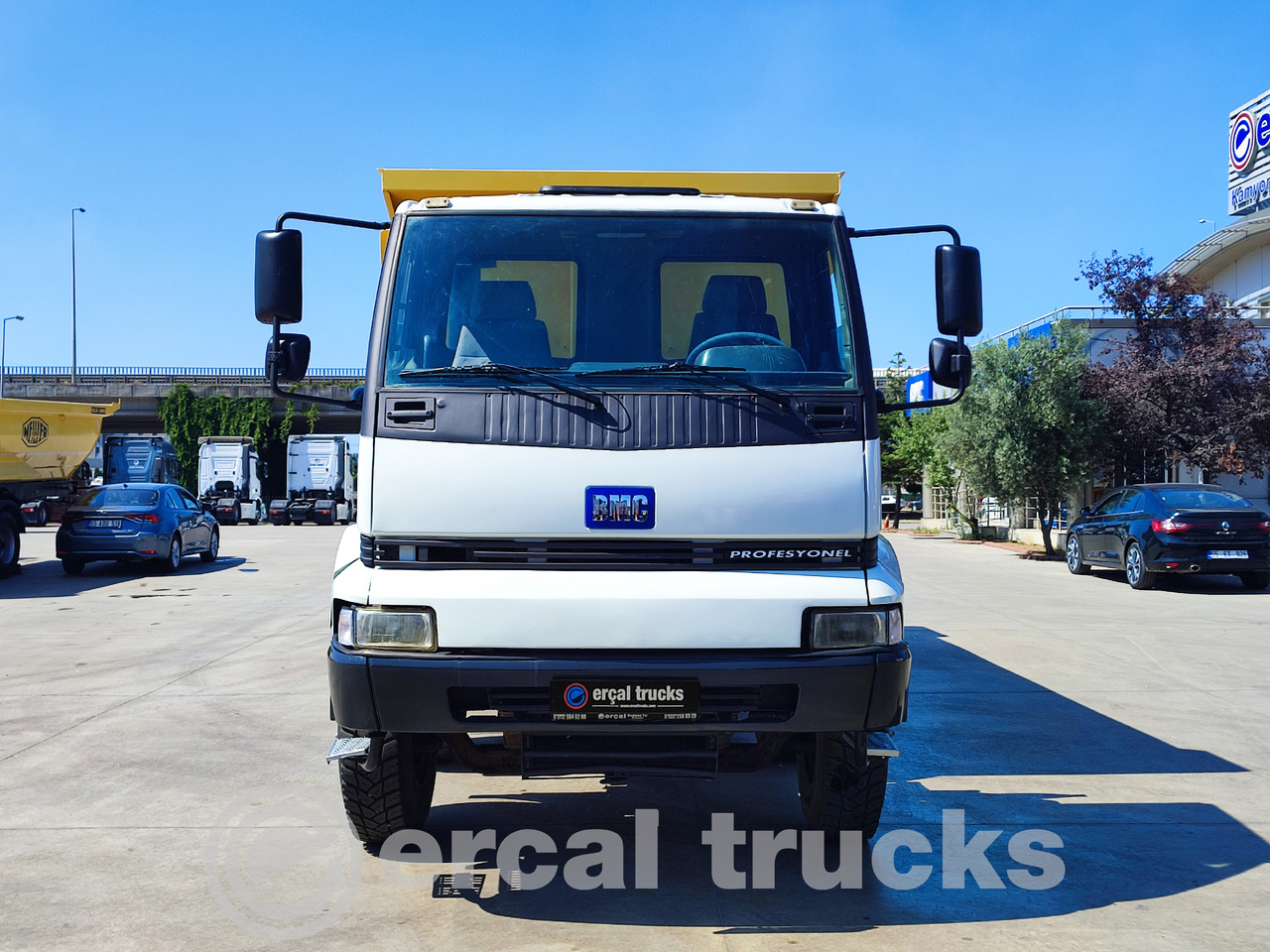 BMC 2009 PRO 935 8X4 - HARDOX TİPPER - Camión volquete: foto 2 BMC 2009 PRO 935 8X4 - HARDOX TİPPER - Camión volquete: foto 2