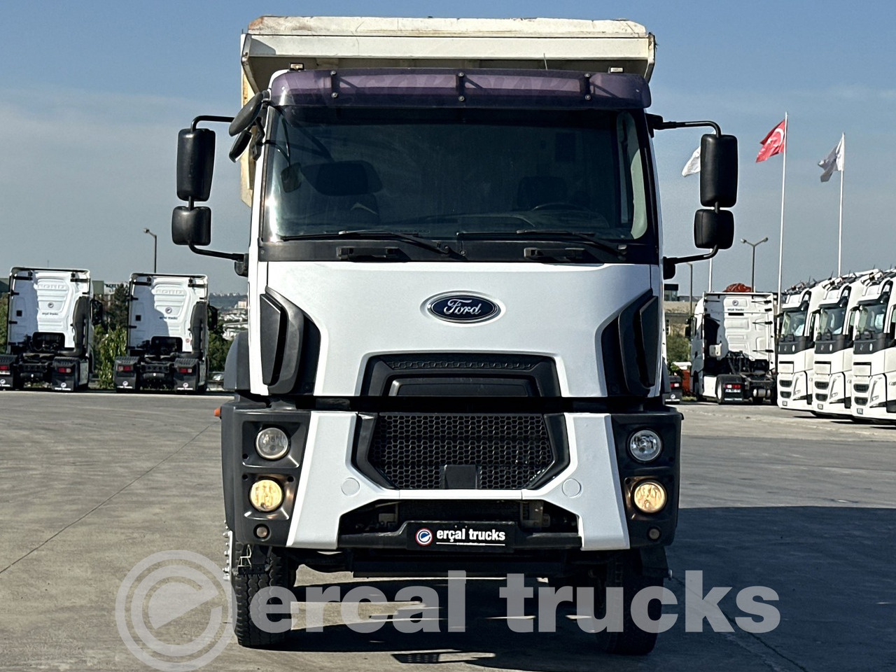 FORD 2018 FORD 4142 /MANUAL-AC-EURO6-8X4 HARDOX TIPPER - Camión volquete: foto 2 FORD 2018 FORD 4142 /MANUAL-AC-EURO6-8X4 HARDOX TIPPER - Camión volquete: foto 2