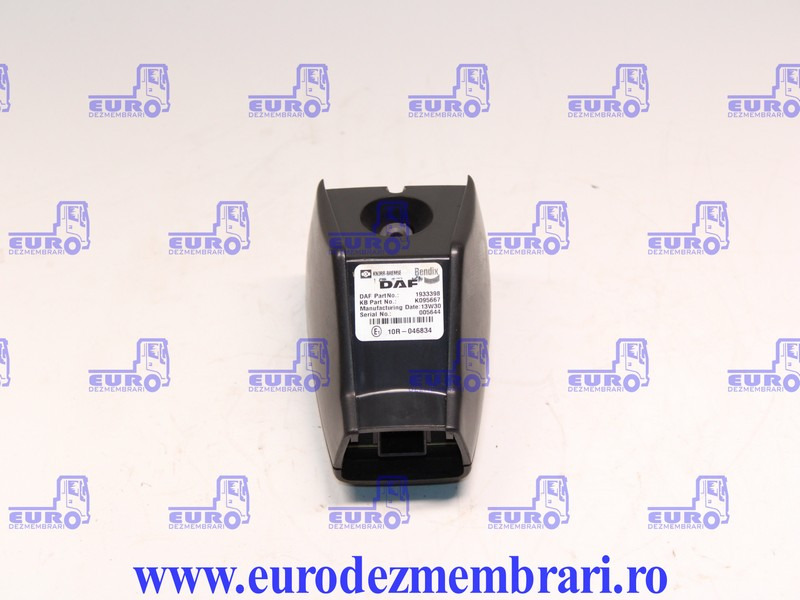 SENZOR RADAR DAF XF106 1933398, K095667 - Sensor para Camión: foto 1 SENZOR RADAR DAF XF106 1933398, K095667 - Sensor para Camión: foto 1