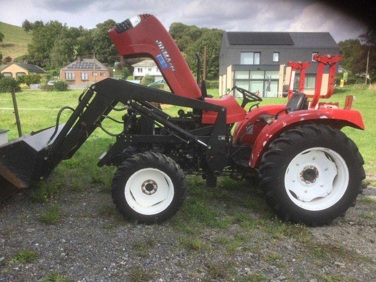 Jinma 454 - Tractor: foto 1 Jinma 454 - Tractor: foto 1