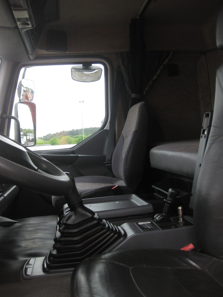 Cabeza tractora CABEZA TRACTORA RENAULT PREMIUM 420: foto 12