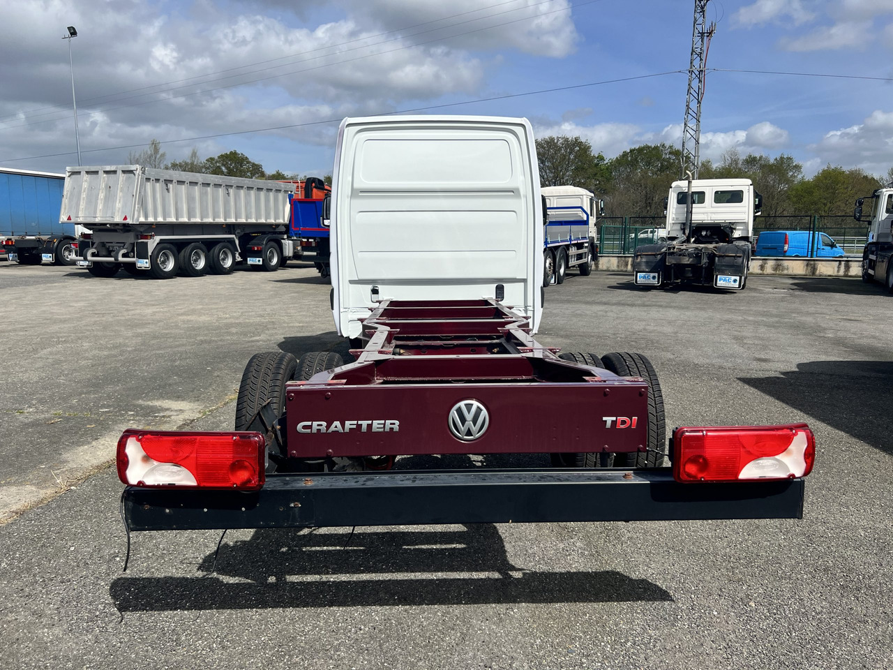 VOLKSWAGEN EN CHASIS - Furgoneta: foto 4 VOLKSWAGEN EN CHASIS - Furgoneta: foto 4