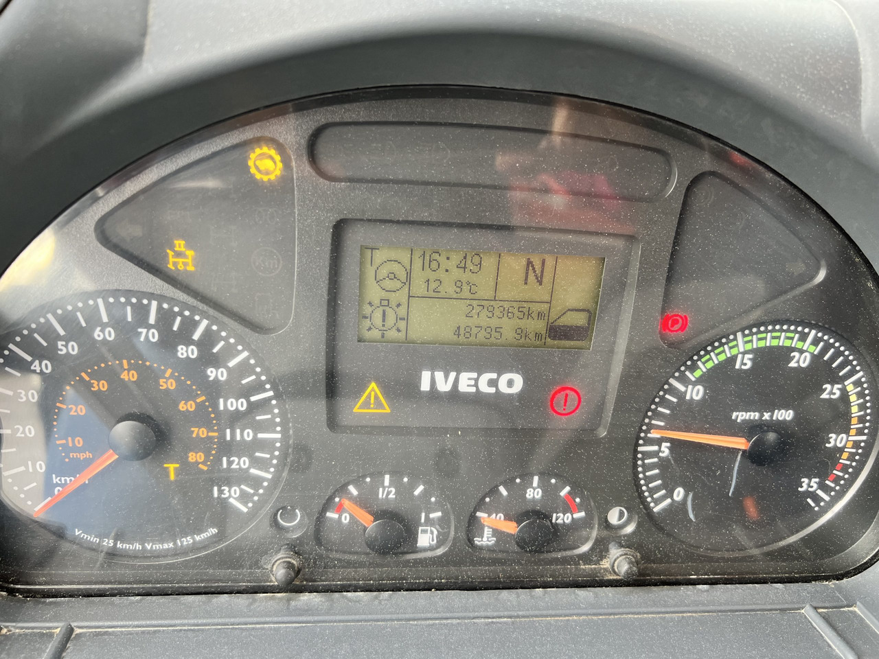 Camión chasis IVECO 300 EN CHASIS: foto 18 Camión chasis IVECO 300 EN CHASIS: foto 18