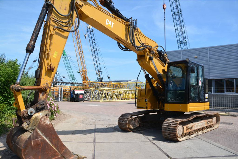 Cat 325 FL CR - Excavadora de cadenas: foto 3 Cat 325 FL CR - Excavadora de cadenas: foto 3