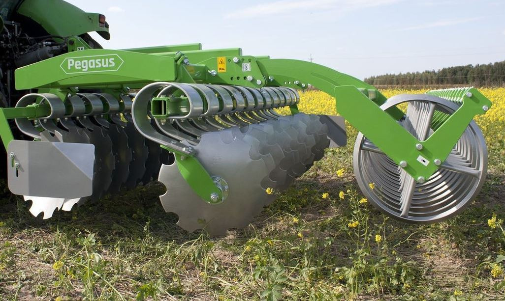 BOMET Brony talerzowe 3m / Kurzscheibeneggen/ Compact disc harrows/ Навесные дисковые компактные бороны - Rastras: foto 2 BOMET Brony talerzowe 3m / Kurzscheibeneggen/ Compact disc harrows/ Навесные дисковые компактные бороны - Rastras: foto 2