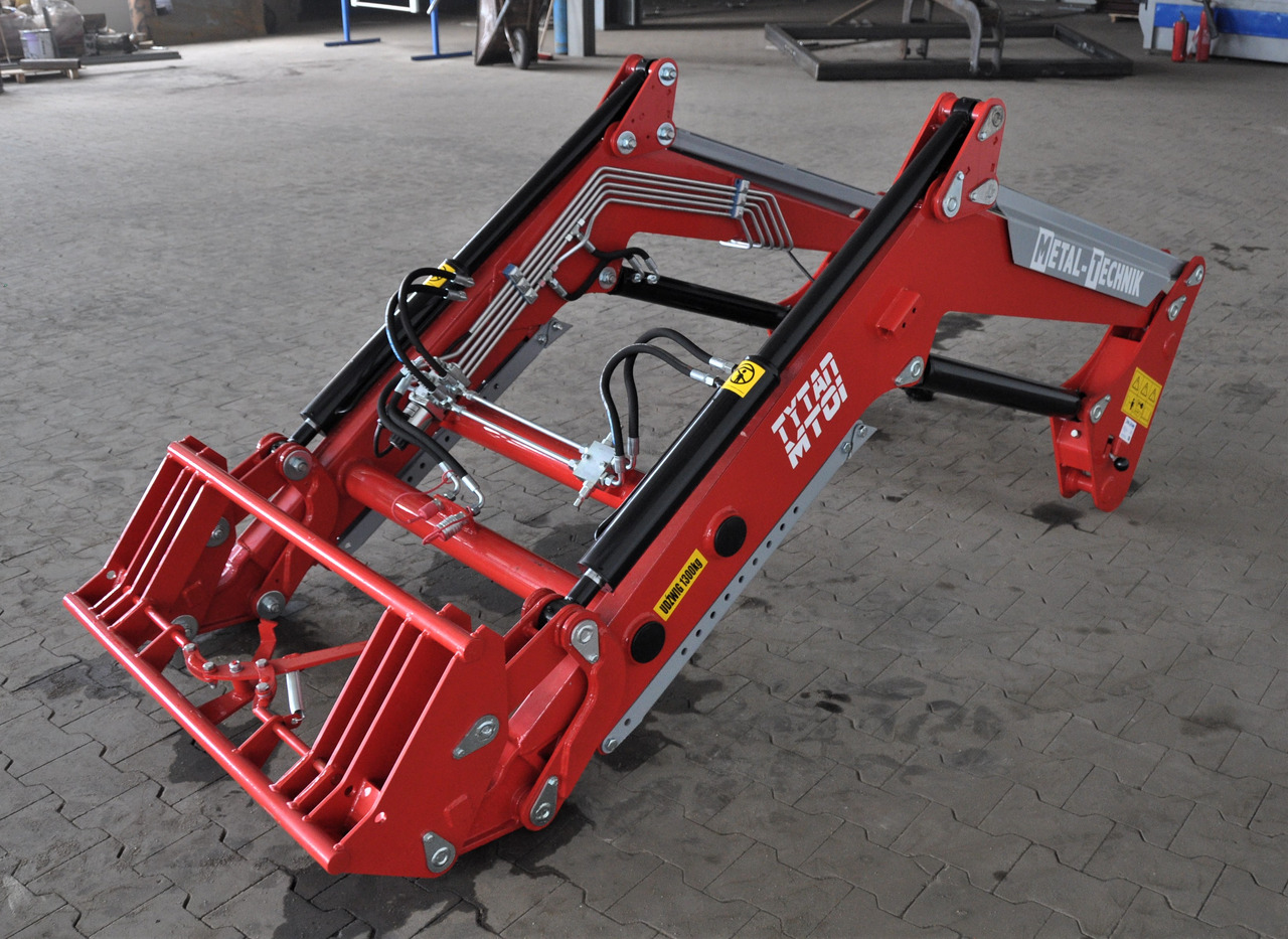 Metal - Technik Ładowacz czoŁowy / Frontlader / Front loader / Фронтальный погрузчик - Cargador frontal para tractor: foto 1 Metal - Technik Ładowacz czoŁowy / Frontlader / Front loader / Фронтальный погрузчик - Cargador frontal para tractor: foto 1