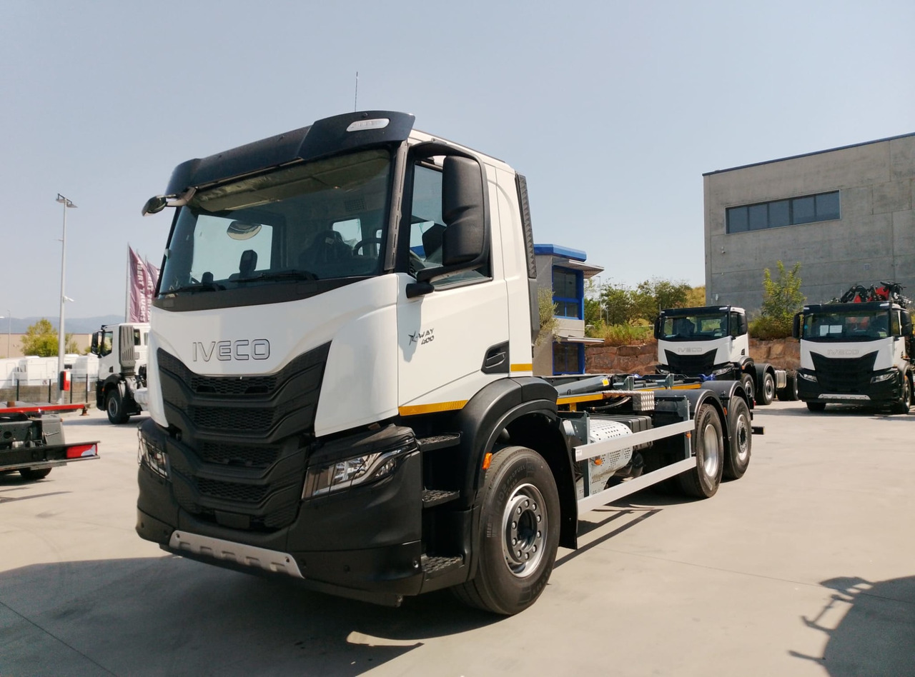 IVECO AD280X40 YPS ON X-WAY E6 (Hook Equipment) - Camión multibasculante: foto 4 IVECO AD280X40 YPS ON X-WAY E6 (Hook Equipment) - Camión multibasculante: foto 4