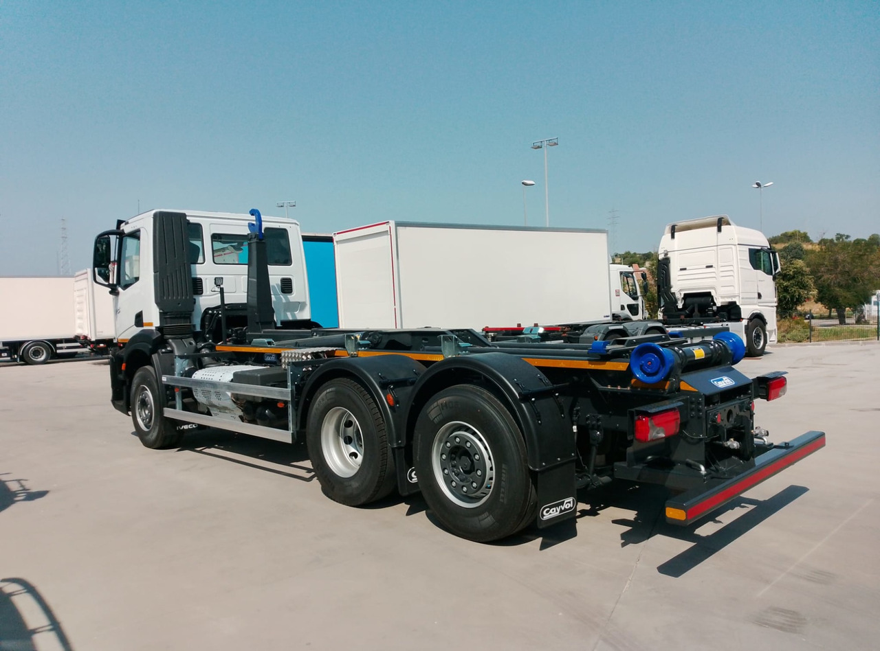 IVECO AD280X40 YPS ON X-WAY E6 (Hook Equipment) - Camión multibasculante: foto 5 IVECO AD280X40 YPS ON X-WAY E6 (Hook Equipment) - Camión multibasculante: foto 5