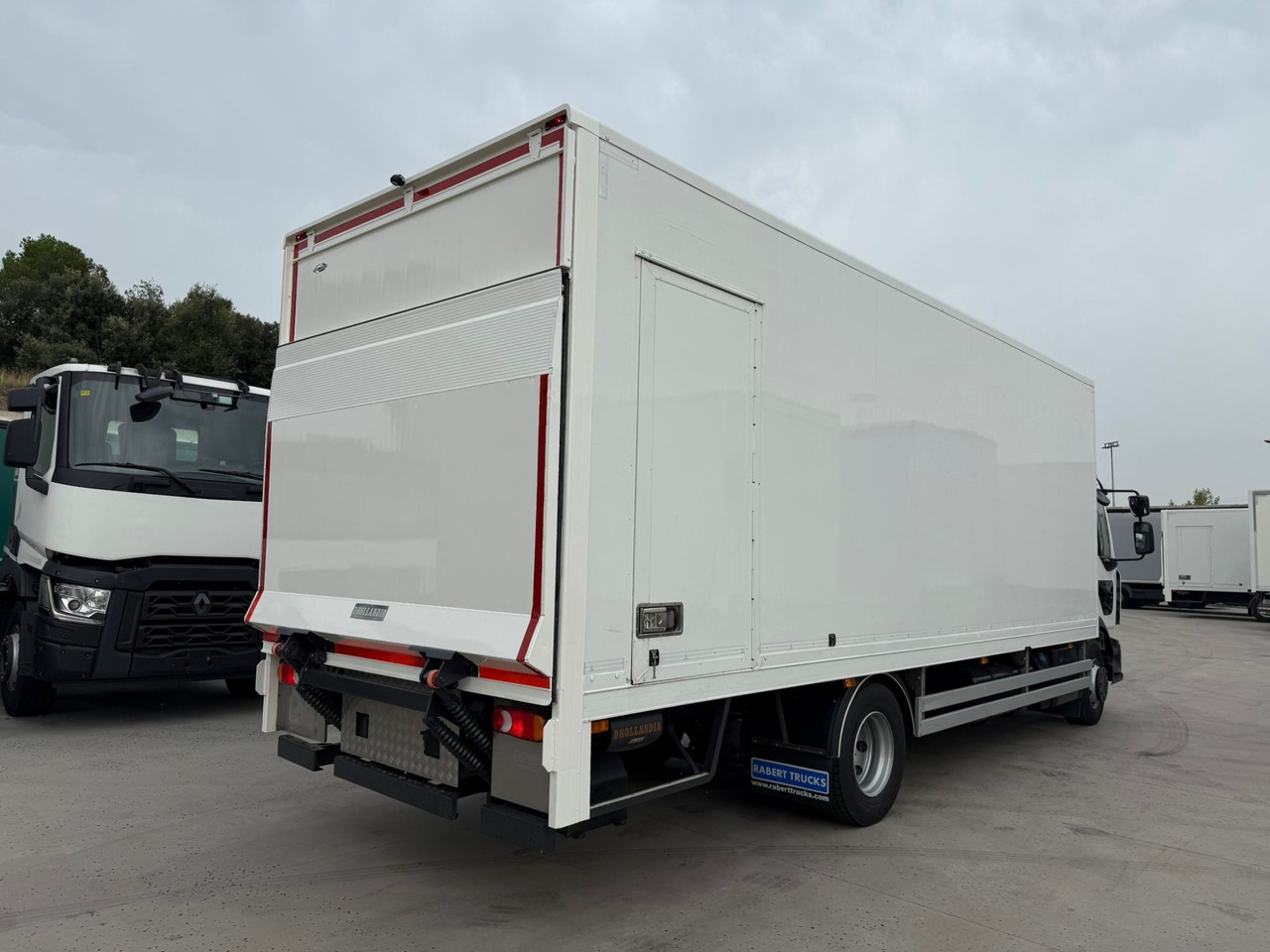 RENAULT D E6 (VAN) - Camión caja cerrada: foto 3 RENAULT D E6 (VAN) - Camión caja cerrada: foto 3
