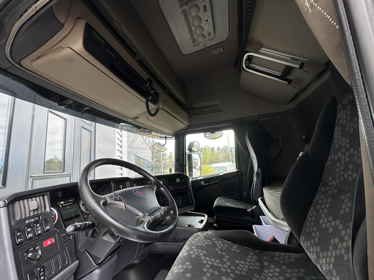 SCANIA R 410 LA4x2MNA - Cabeza tractora: foto 2 SCANIA R 410 LA4x2MNA - Cabeza tractora: foto 2