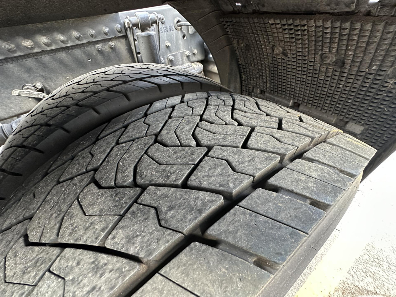 SCANIA R 460 A4x2NB - Cabeza tractora: foto 2 SCANIA R 460 A4x2NB - Cabeza tractora: foto 2