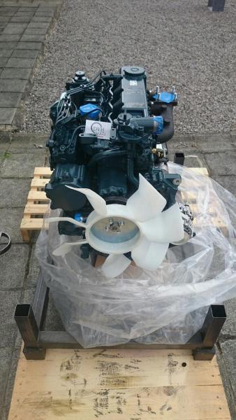 Kubota V3300 - Motor para Maquinaria de construcción: foto 2 Kubota V3300 - Motor para Maquinaria de construcción: foto 2