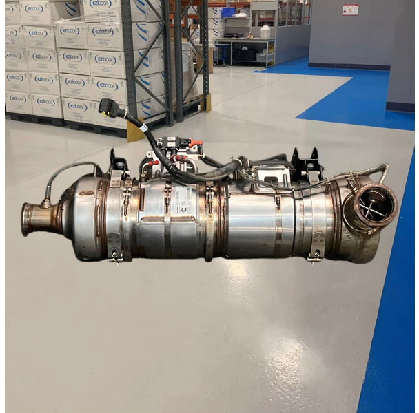 DAF LF CUMMINS - Convertidor catalítico: foto 2 DAF LF CUMMINS - Convertidor catalítico: foto 2