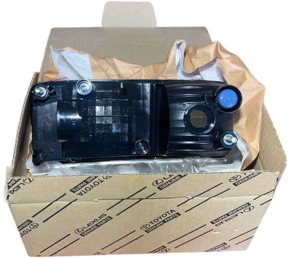 Lexus GX 460 (2010-2014) - Luz trasera: foto 2 Lexus GX 460 (2010-2014) - Luz trasera: foto 2