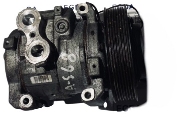 Mercedes-Benz Actros - Compresor de aire acondicionado: foto 1 Mercedes-Benz Actros - Compresor de aire acondicionado: foto 1