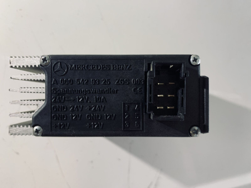 Mercedes-Benz ECONIC - Sistema eléctrico: foto 3 Mercedes-Benz ECONIC - Sistema eléctrico: foto 3