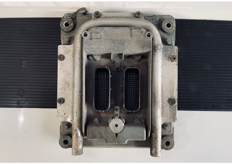 Volvo FL 280 - Unidad de control: foto 1 Volvo FL 280 - Unidad de control: foto 1