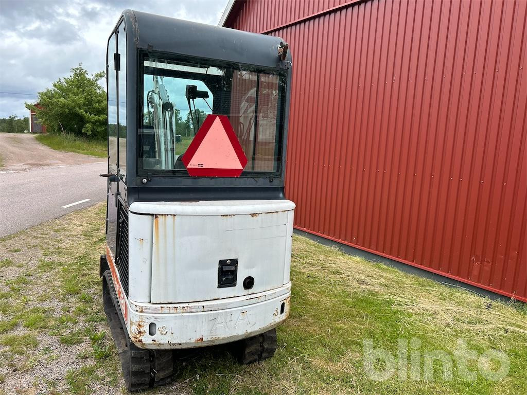 320 Bobcat - Miniexcavadora: foto 3 320 Bobcat - Miniexcavadora: foto 3
