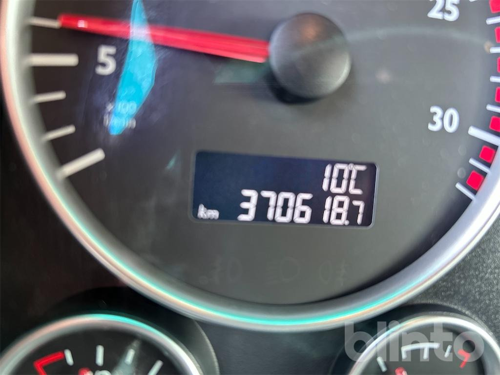 MAN TGX 18.440 4x2 LLS-U (2015) - Cabeza tractora: foto 5 MAN TGX 18.440 4x2 LLS-U (2015) - Cabeza tractora: foto 5