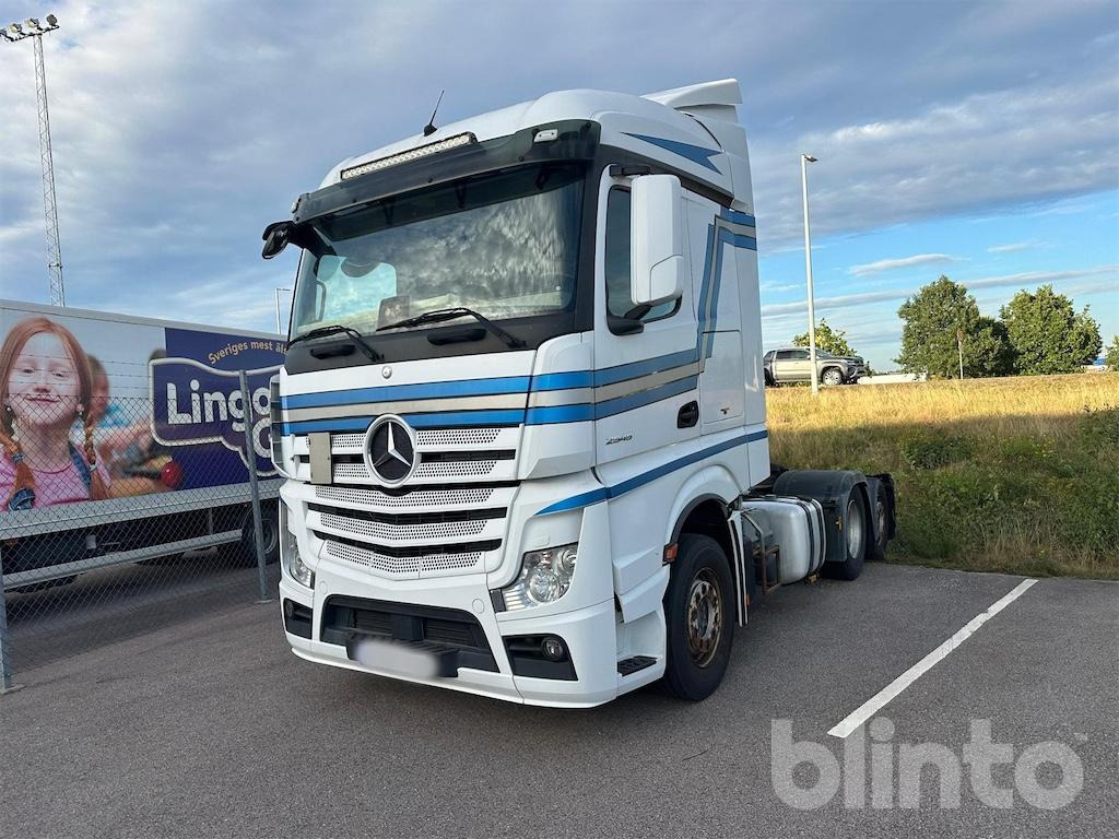 MERCEDES-BENZ Actros - Cabeza tractora: foto 1 MERCEDES-BENZ Actros - Cabeza tractora: foto 1