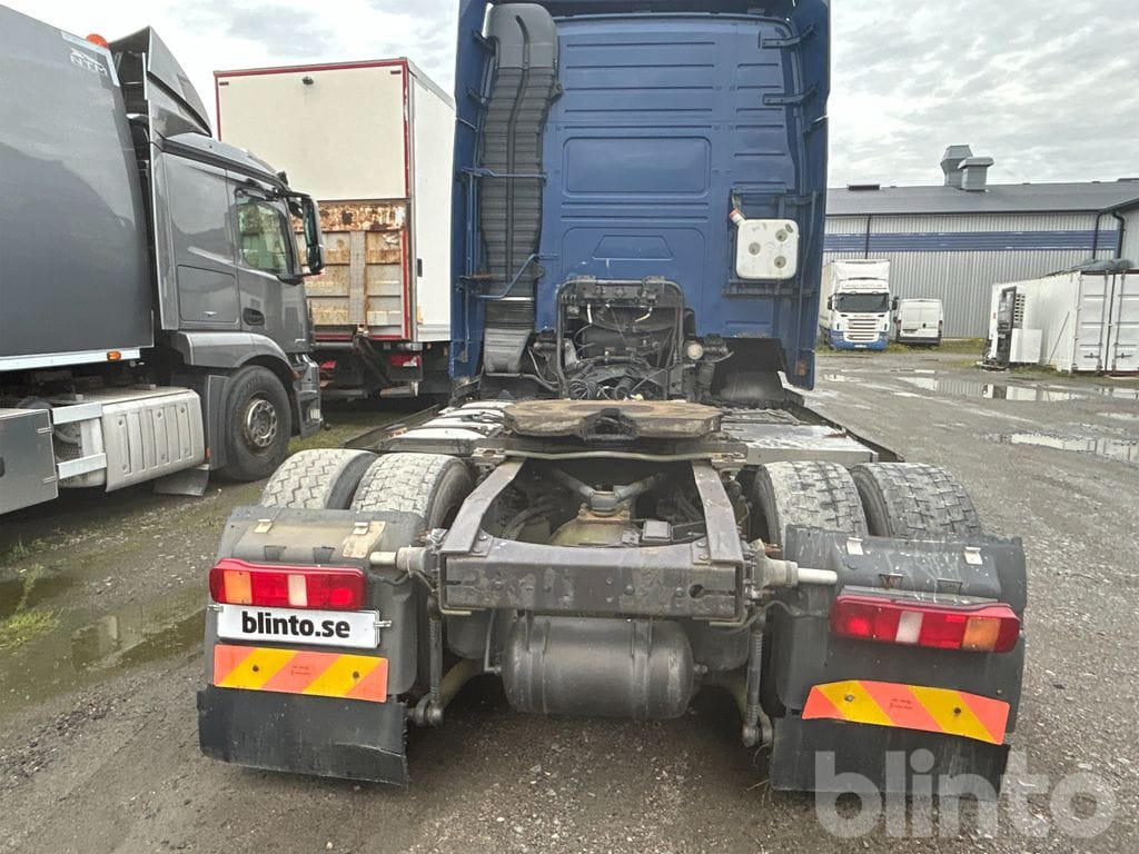 VOLVO - Cabeza tractora: foto 4 VOLVO - Cabeza tractora: foto 4