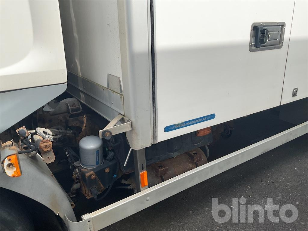 Camión VOLVO FL-240 4X2: foto 13