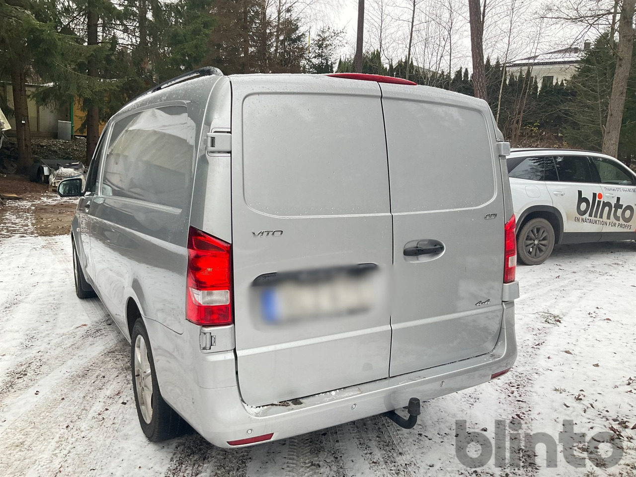 MERCEDES-BENZ 119 4x4 - Furgoneta: foto 3 MERCEDES-BENZ 119 4x4 - Furgoneta: foto 3