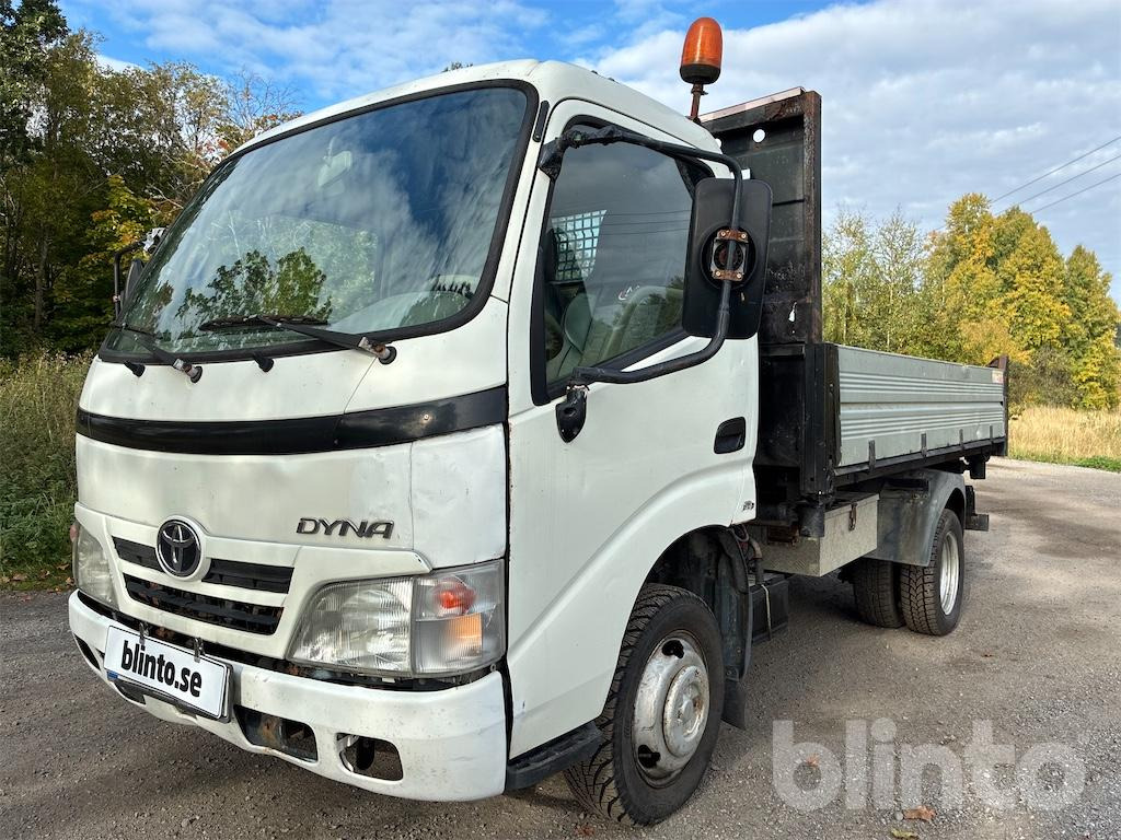 TOYOTA DYNA 150 - Furgoneta: foto 1 TOYOTA DYNA 150 - Furgoneta: foto 1