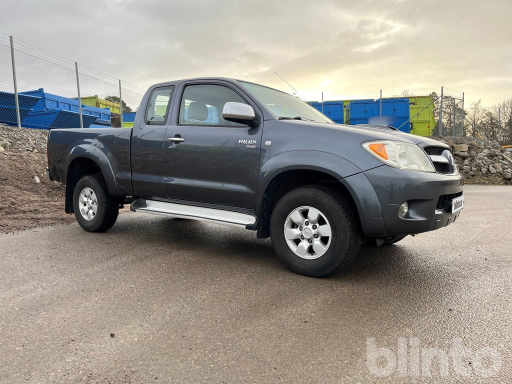 TOYOTA HILUX X-CAB 4WD D4D - Furgoneta: foto 3 TOYOTA HILUX X-CAB 4WD D4D - Furgoneta: foto 3