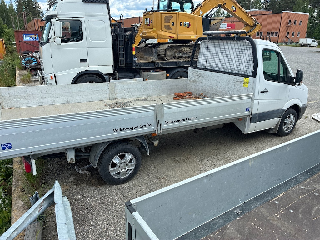 VW CRAFTER 35 CHASSI EH - Furgoneta: foto 4 VW CRAFTER 35 CHASSI EH - Furgoneta: foto 4