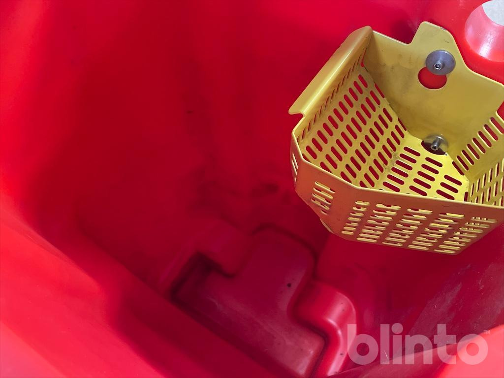 Fregadora HAKO Scrubmaster B120 R (2018): foto 30 Fregadora HAKO Scrubmaster B120 R (2018): foto 30