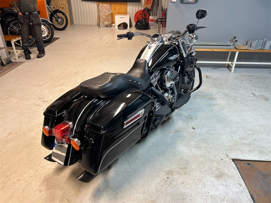 HARLEY-DAVIDSON Road King - Motocicleta: foto 4 HARLEY-DAVIDSON Road King - Motocicleta: foto 4