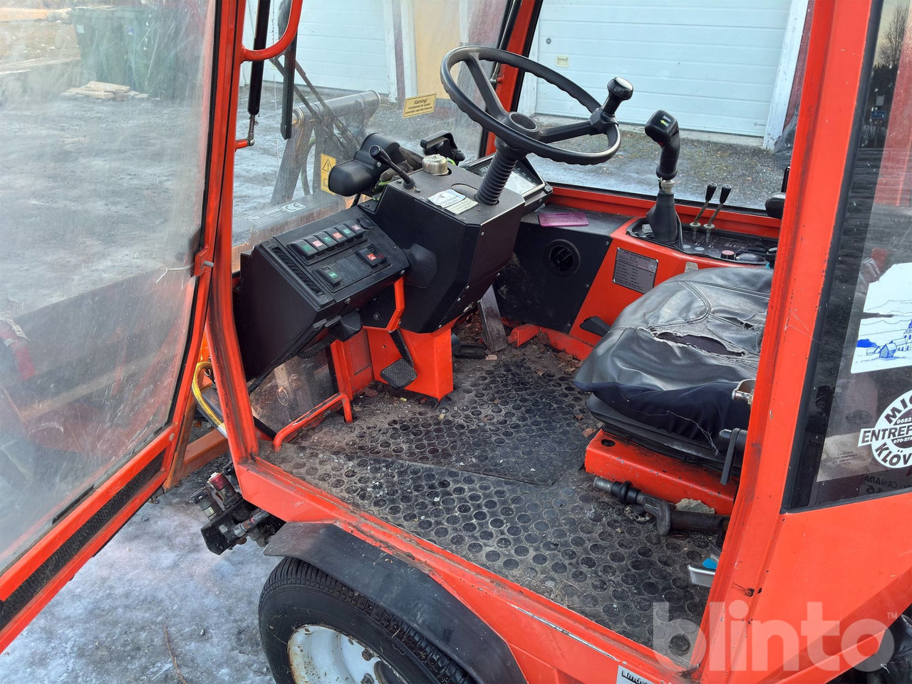 Tractor municipal HOLDER C-TRAC 2.42: foto 18 Tractor municipal HOLDER C-TRAC 2.42: foto 18