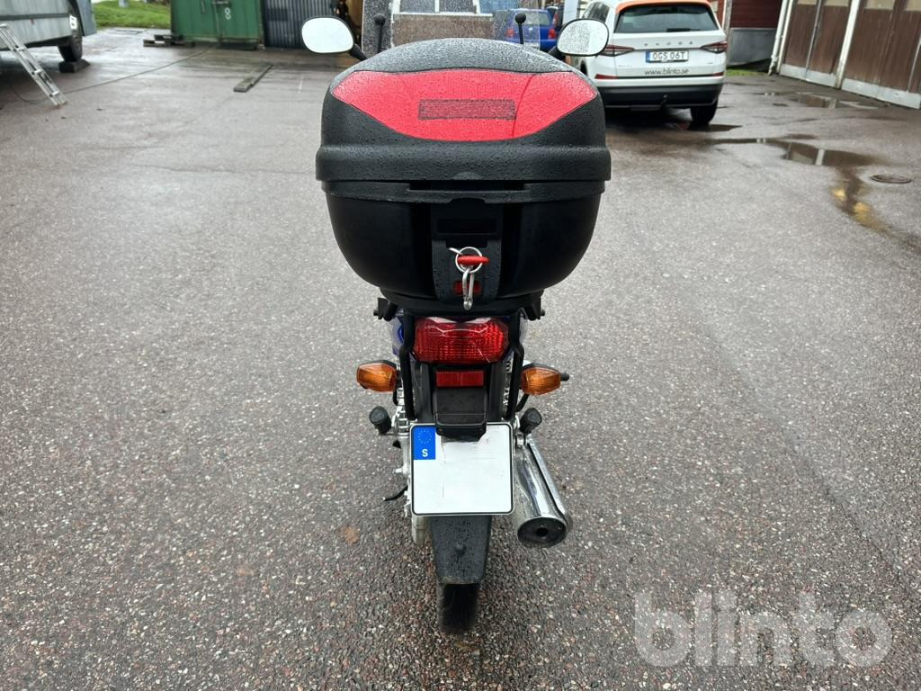 HONDA INNOVA 125 - Motocicleta: foto 4 HONDA INNOVA 125 - Motocicleta: foto 4