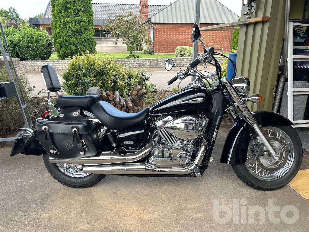 Honda VT750C4 Shadow - 542 km - Motocicleta: foto 1 Honda VT750C4 Shadow - 542 km - Motocicleta: foto 1